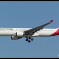 20200125 172559 6108660 Qantas A330-300 VH-QPJ  SIN Q2F