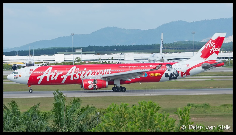 20200131_161710_6110582_AirAsiaX_ A330-300_9M-XXP_MannyPacquiao-colours_KUL_Q2.jpg