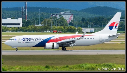 20200130 135548 6110216 MalaysiaAirlines B737-800W 9M-MXC OneWorld-colours KUL Q2