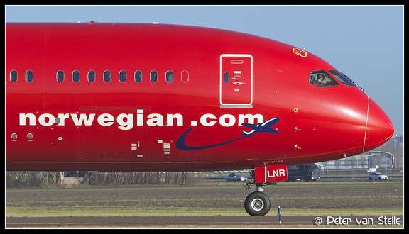 8070335 Norwegian B787-9 LN-LNR FreddieMercury-nose AMS 18012019 Q2