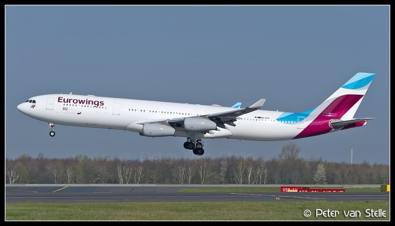 8071368 Eurowings A340-300 OO-SCX  DUS 30032019 Q2