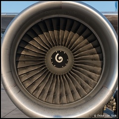 8076195 SunExpress A320 LY-VEI engine AYT 28082019 Q1