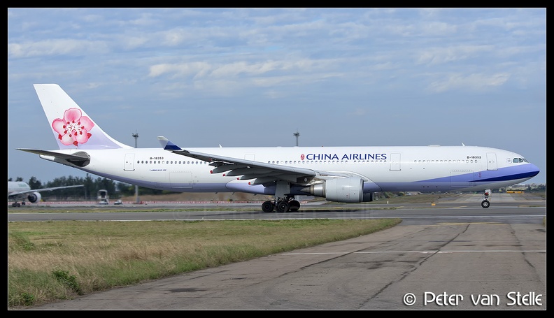 8059608 ChinaAirlines A330-300 B-18353  TPE 21012018