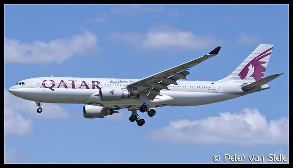 8064510 Qatar A330-200 A7-ACM  LHR 22062018 Q2