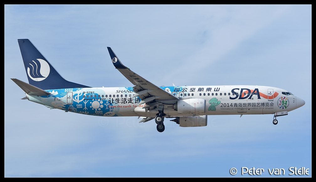 8068473 ShandongAirlines B737-800W B-5787 Expo-2014-colours PEK 20112018 Q2