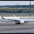 8045610 JapanAirlines B767-300W JA618J  NRT 12112016