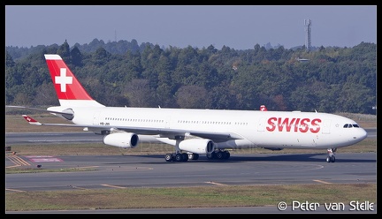 8046082 Swiss A340-300 HB-JMI  NRT 13112016