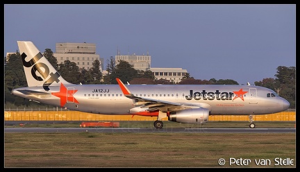 8046527 JetstarJapan A320W JA12JJ  NRT 13112016