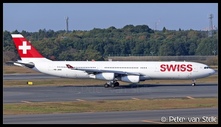 8047974 Swiss A340-300 HB-JMM  NRT 17112016