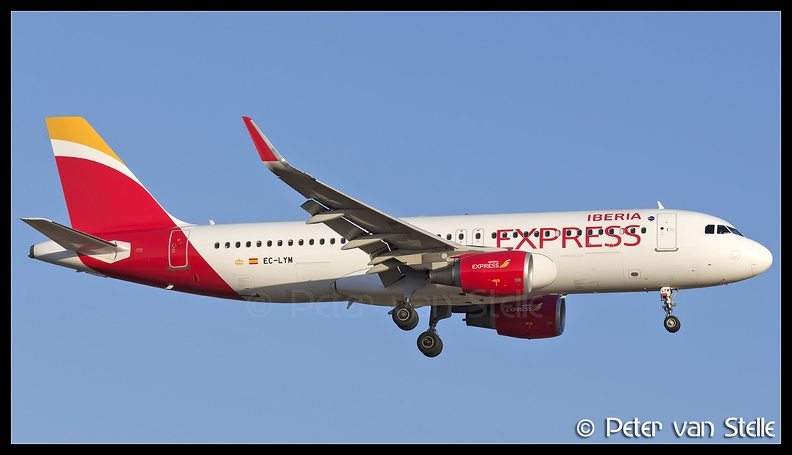8044427_IberiaExpress_A320W_EC-LYM__PMI_12082016.jpg