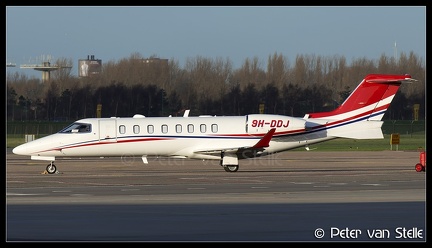 8038968  Learjet75 9H-DDJ  AMS 28012016