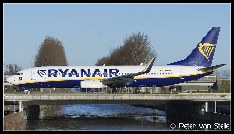 8038395 Ryanair B737-800W EI-DPD  AMS 17012016