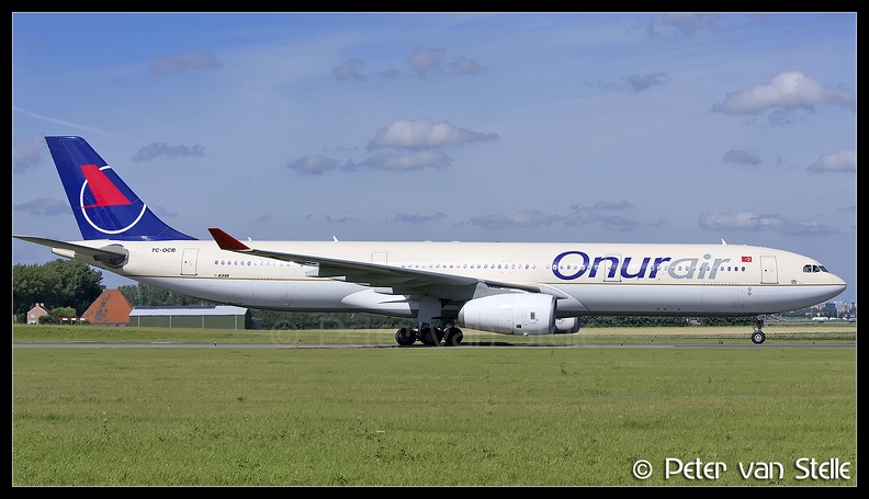 8043344_OnurAir_A330-300_TC-OCB_basic-Saudia-colours_AMS_15072016.jpg