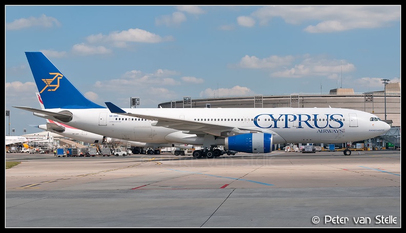 3008912_CyprusAirways_A330-200_5B-DBS_CDG_20082010.jpg