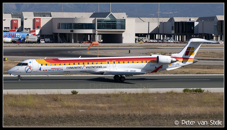 3013367_IberiaRegional_CRJ900_EC-JTU_PMI_20082011.jpg