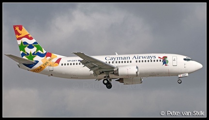 3016273 CaymanAirways B737-300 VP-CKY MIA 15112011