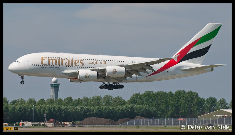 3019793_Emirates_A380_A6-EDU_AMS_01082012.jpg
