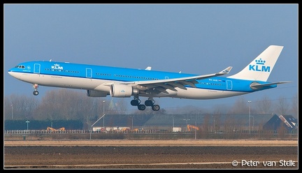 3022879 KLM A330-300 PH-AKB AMS 17022013
