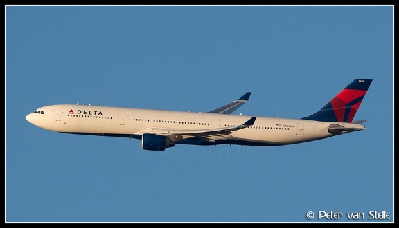 8009602 Delta A330-300 N808NW  AMS 20122013