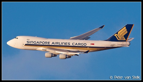 8009685 SingaporeAirlinesCargo B747-400F 9V-SFM  AMS 20122013