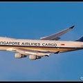 8009685 SingaporeAirlinesCargo B747-400F 9V-SFM  AMS 20122013