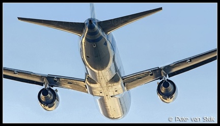 8025438 Jetairfly B767-300W OO-JAP underside AMS 04012015