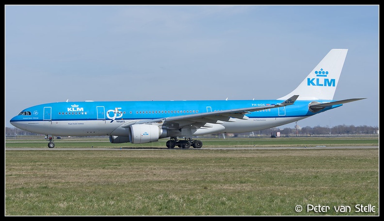 8026864_KLM_A330-200_PH-AOE_95-years-sticker_AMS_22032015.jpg