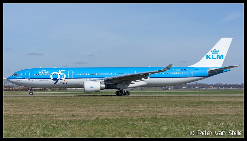 8026936_KLM_A330-300_PH-AKF_95-years-sticker_AMS_22032015.jpg