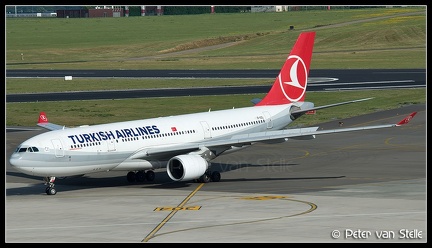 8005455 Turkish A330-200 EI-EZL  BRU 17082013