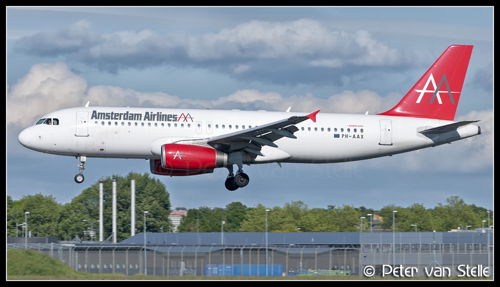 3005316  AmsterdamAirlines A320 PH-AAX  AMS 28052009