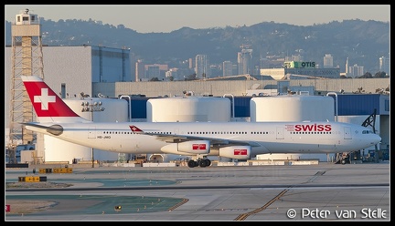 3001390 Swiss A340-300 HB-JMO  LAX 31012009