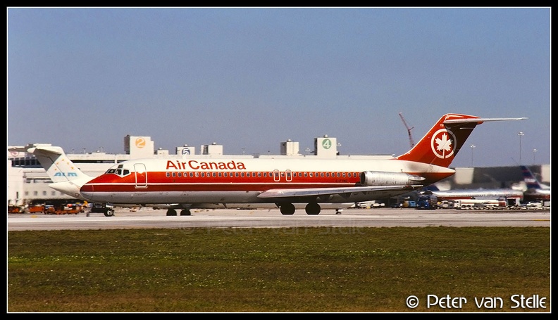 19930423 AirCanada DC9-32 C-FTMZ  MIA 01021993