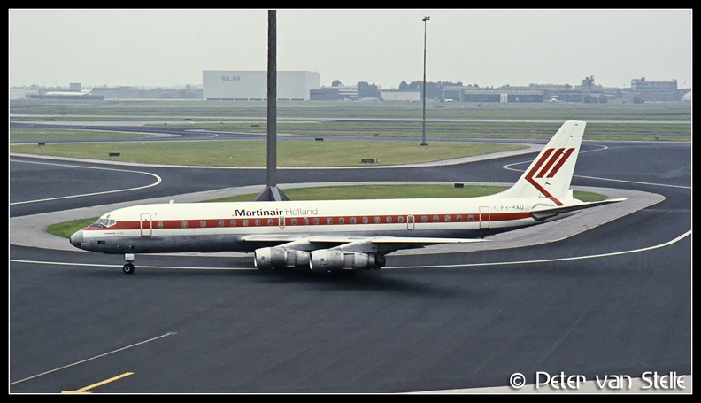 19770109 MartinairHolland DC8-55F PH-MAU  EHAM 11071977