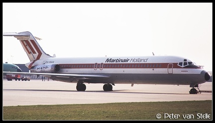 19790208-3 MartinairHolland DC9 PH-MAX  AMS 10041979