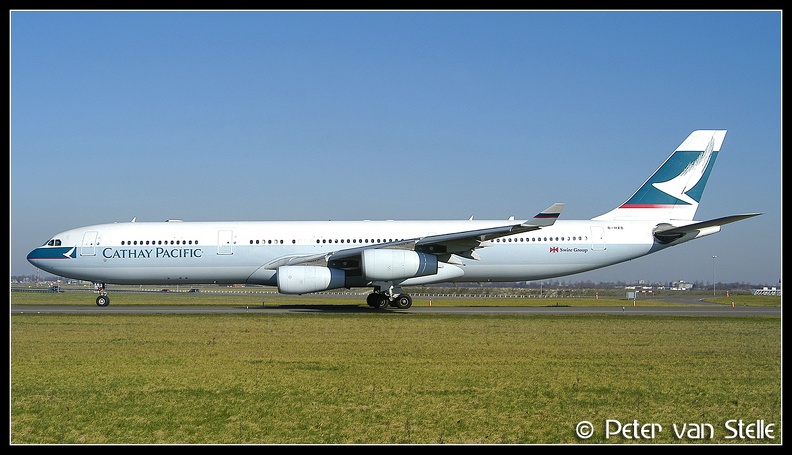 1004276_CathayPacific_A340-300_B-HXB__AMS_20022004.jpg