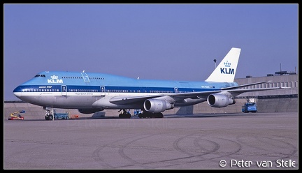 19900110 KLM B747-200 PH-BUH  AMS 16031990