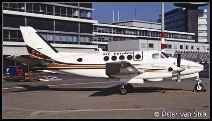 19902914 AirVendeeAirNormandie BE100 F-GHHV  AMS 24101990