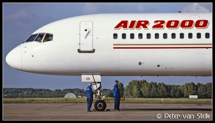 19911038 Air2000 B757-200 G-OOOB nose RTM 09061991