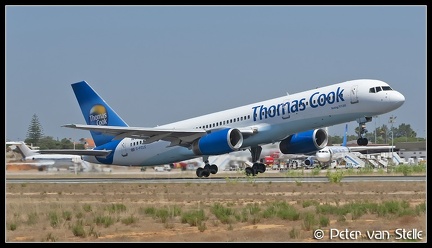 2003418 ThomasCook B757-200 G-FCLE  FAO 26062008