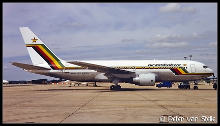 19921920 AirZimbabwe B767-200ER Z-WPE  LGW 25071992