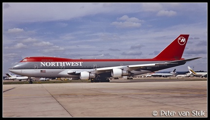 19921922 Northwest B747-151 N604US  LGW 25071992