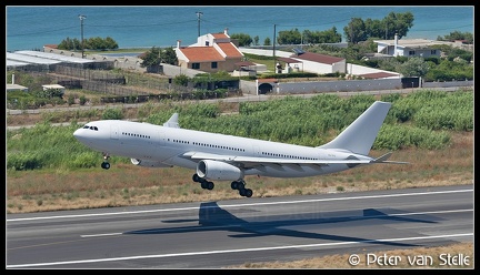 2005604 Hifly A330-200 CS-TFZ all-white RHO 21062009
