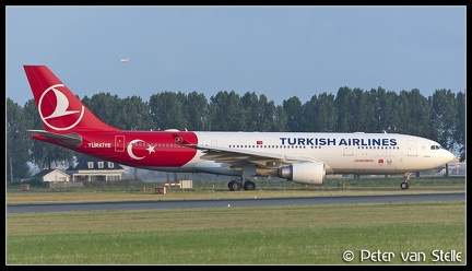 20210830 195722 6115392 TurkishAirlines A330-200 TC-JNB TeamTurkiye-colours AMS Q2
