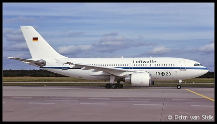 20012122 Luftwaffe A310-304 10+23  CGN 06102001