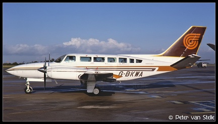 19861834 Orion Cessna404 G-BKWA  EMA 23101986