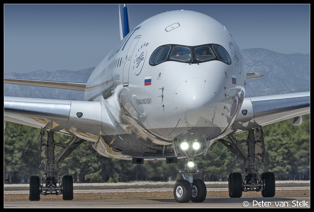 20210902 114055 8088259 Aeroflot A350-900 VP-BXC noseon AYT Q1