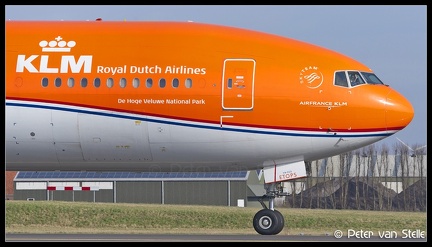 20220213 131526 6117507 KLM B777-300 PH-BVA OrangePride-colours-nose AMS Q2