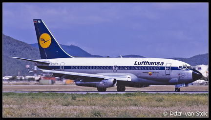 19890737 Lufthansa B737-230 D-ABFS  IBZ 14051989