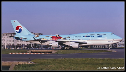20020332 KoreanAir B747-400 HL7465  CDG 30032002