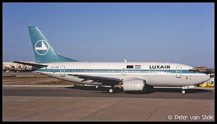 20020704 Luxair B737-500 LX-LGN  FAO 22052002